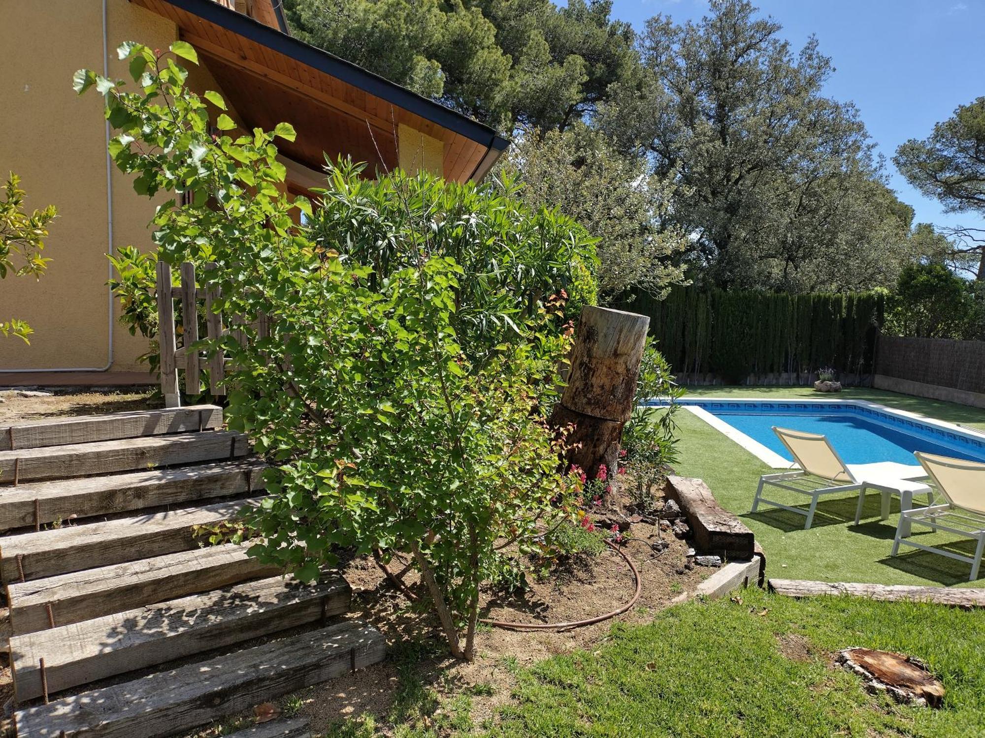 Villa Casa Feliz Sant Cebrià de Vallalta Exterior foto