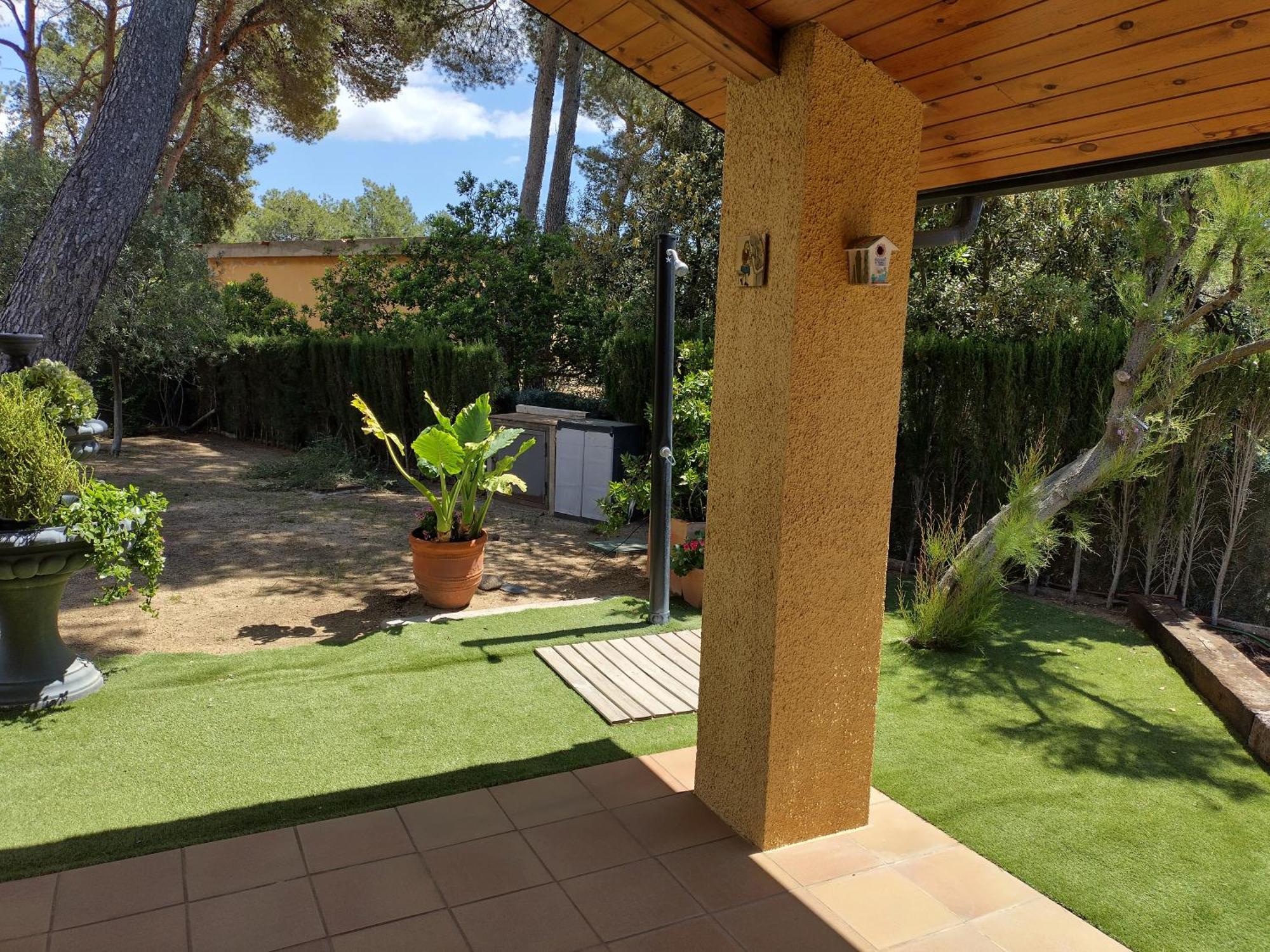 Villa Casa Feliz Sant Cebrià de Vallalta Exterior foto
