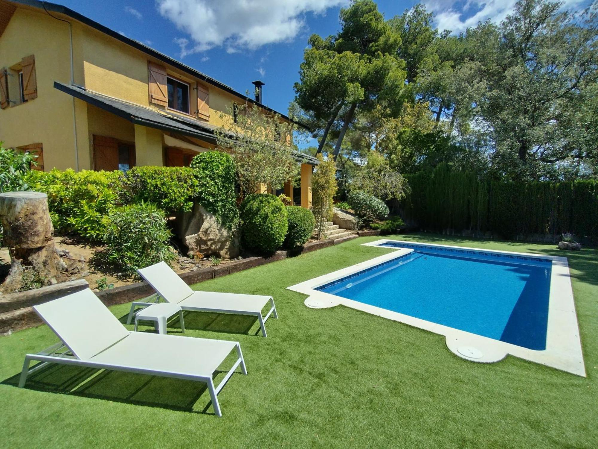 Villa Casa Feliz Sant Cebrià de Vallalta Exterior foto